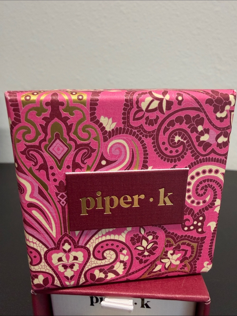 Piper K | Gold-Tone Hammered Heart Ring | Size 9 - Picture 2 of 8
